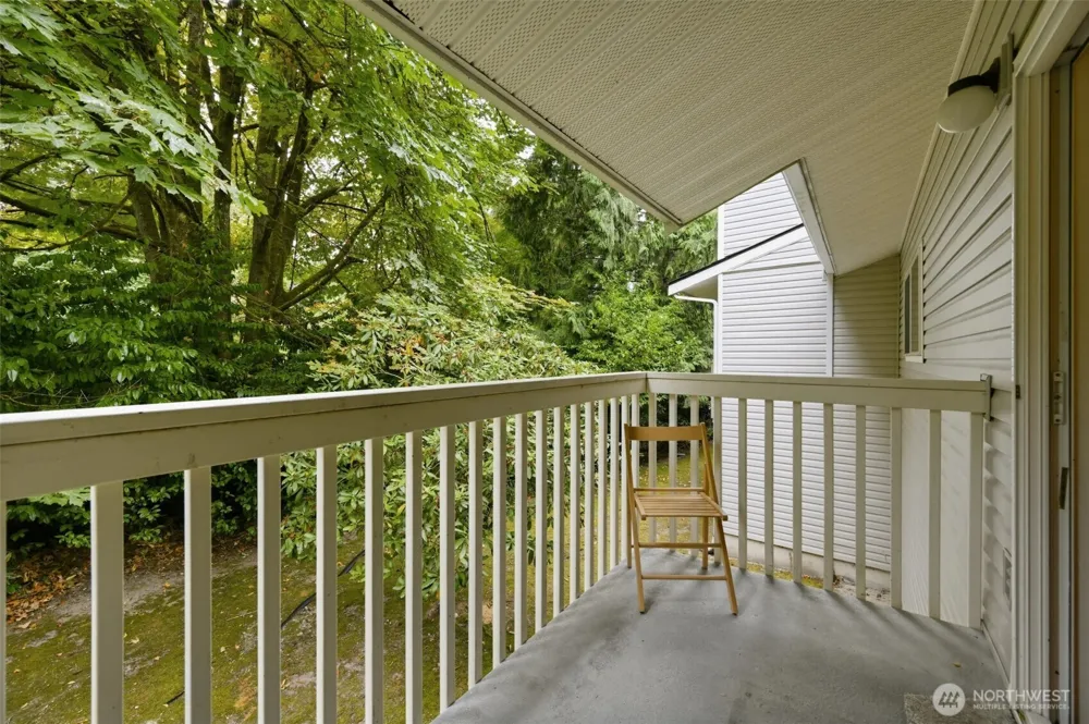 14445 NE 40th Street #D101 Bellevue, WA 98007