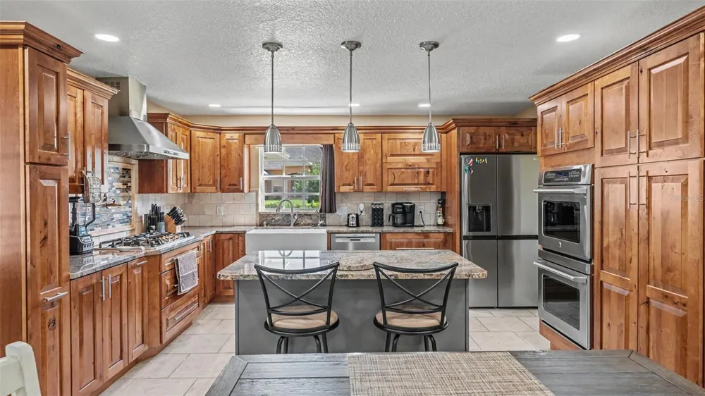 1638 YEOMANS PATH Lakeland, FL 33809