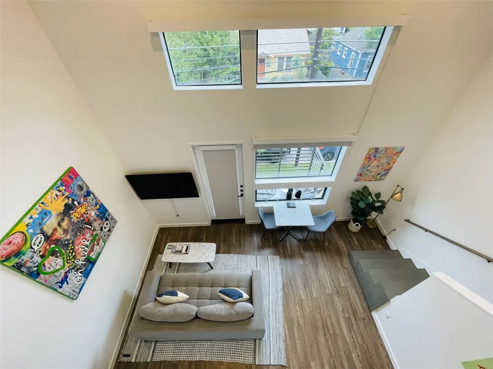 49 Navasota Street #201 Austin, TX 78702