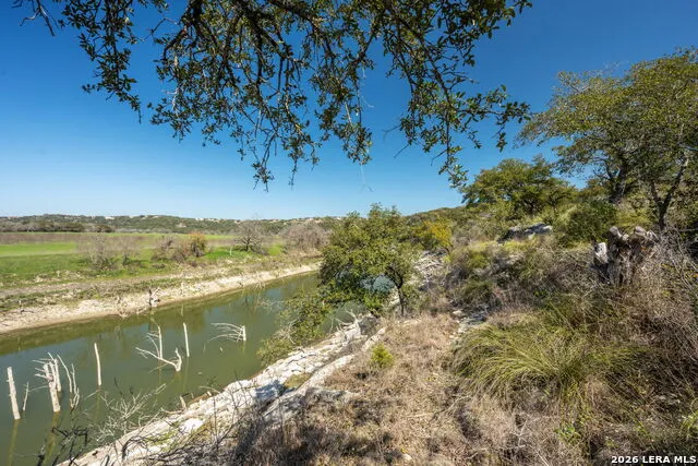 365 RIVER CLIFF PL Spring Branch, TX 78070