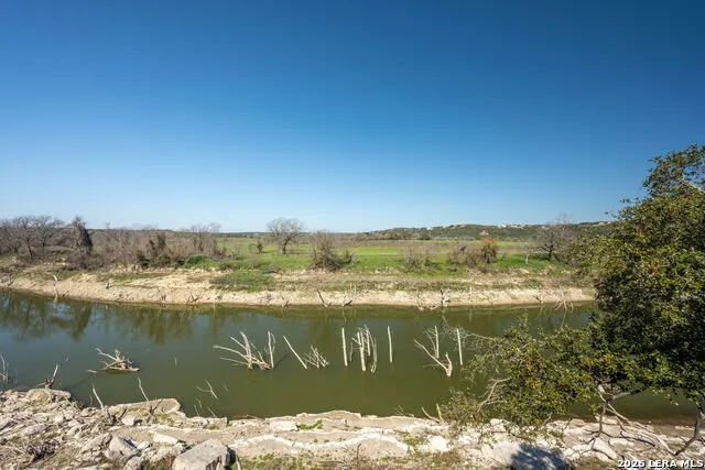 365 RIVER CLIFF PL Spring Branch, TX 78070