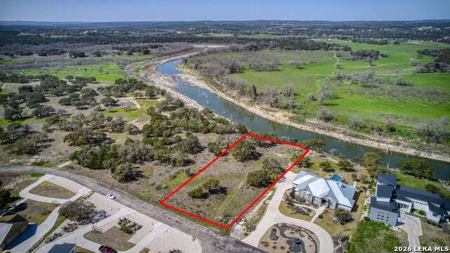 365 RIVER CLIFF PL Spring Branch, TX 78070
