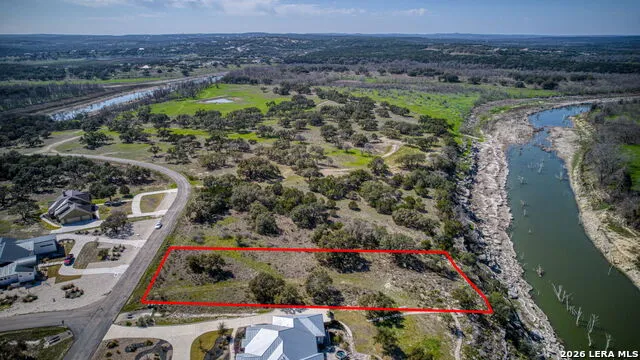 365 RIVER CLIFF PL Spring Branch, TX 78070