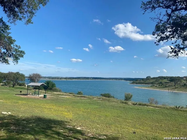 365 RIVER CLIFF PL Spring Branch, TX 78070
