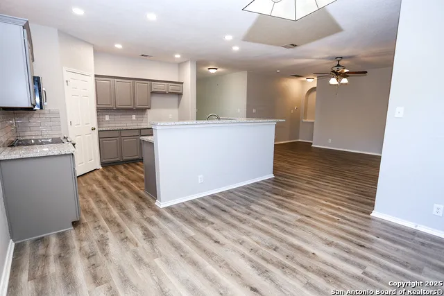253 CORDERO DR Cibolo, TX 78108