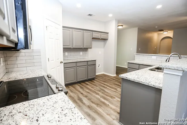 253 CORDERO DR Cibolo, TX 78108