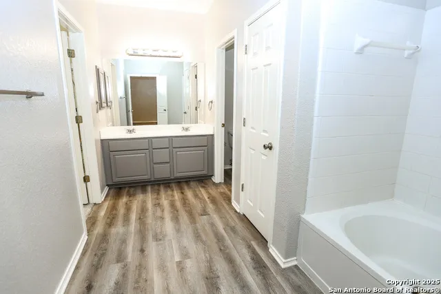 253 CORDERO DR Cibolo, TX 78108