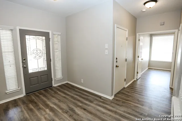 253 CORDERO DR Cibolo, TX 78108