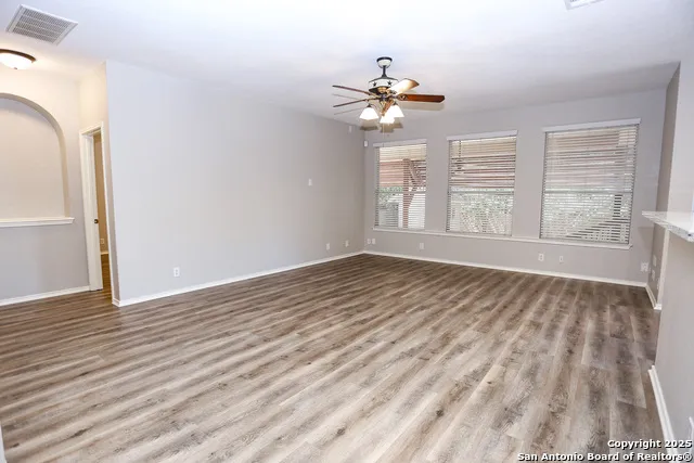 253 CORDERO DR Cibolo, TX 78108