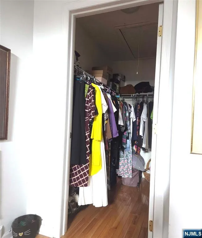 45 Royal 28 Hawthorne, NJ 07506