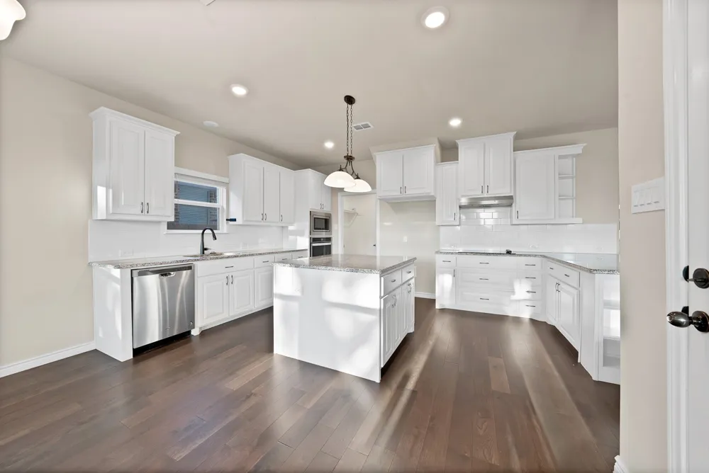 125 Colonial Drive Joshua, TX 76058