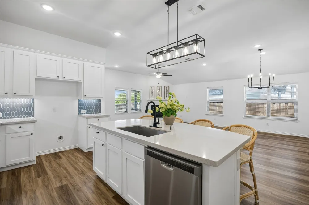2405 Solomons Place Wylie, TX 75098