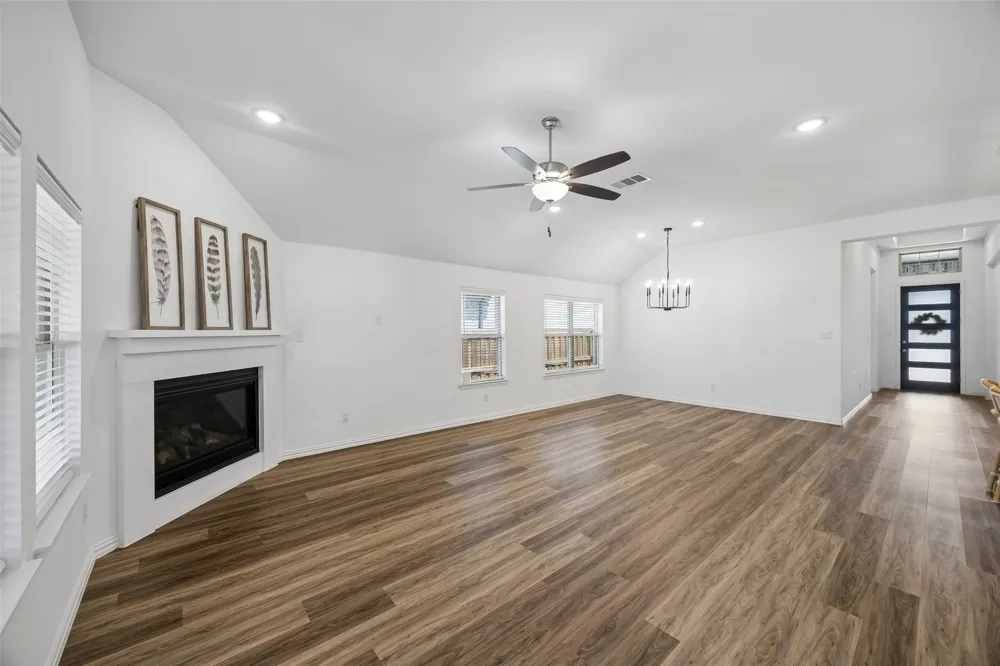 2405 Solomons Place Wylie, TX 75098