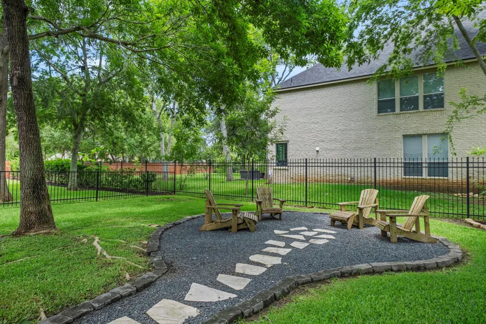 56 Big Trail Missouri City, TX 77459