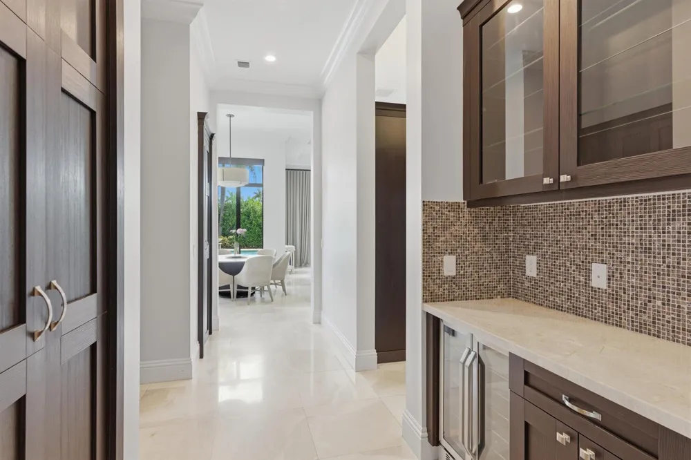 16907 Crown Bridge Drive Delray Beach, FL 33446