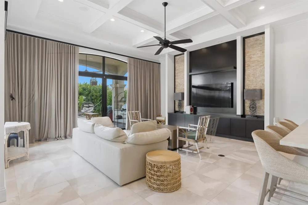 16907 Crown Bridge Drive Delray Beach, FL 33446