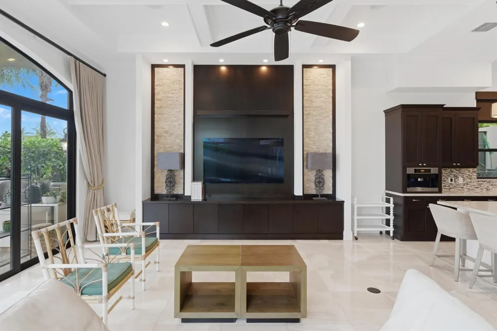 16907 Crown Bridge Drive Delray Beach, FL 33446