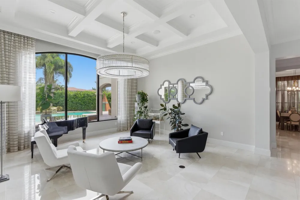 16907 Crown Bridge Drive Delray Beach, FL 33446