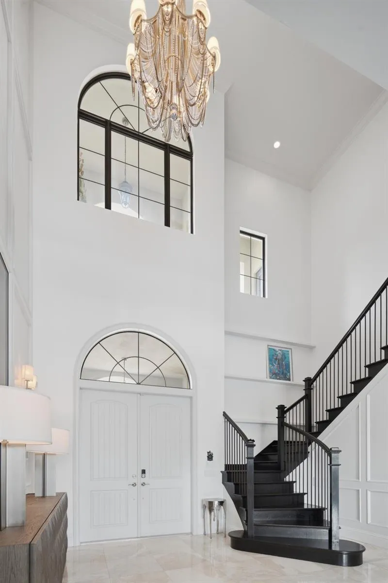 16907 Crown Bridge Drive Delray Beach, FL 33446