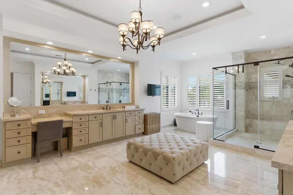 16907 Crown Bridge Drive Delray Beach, FL 33446