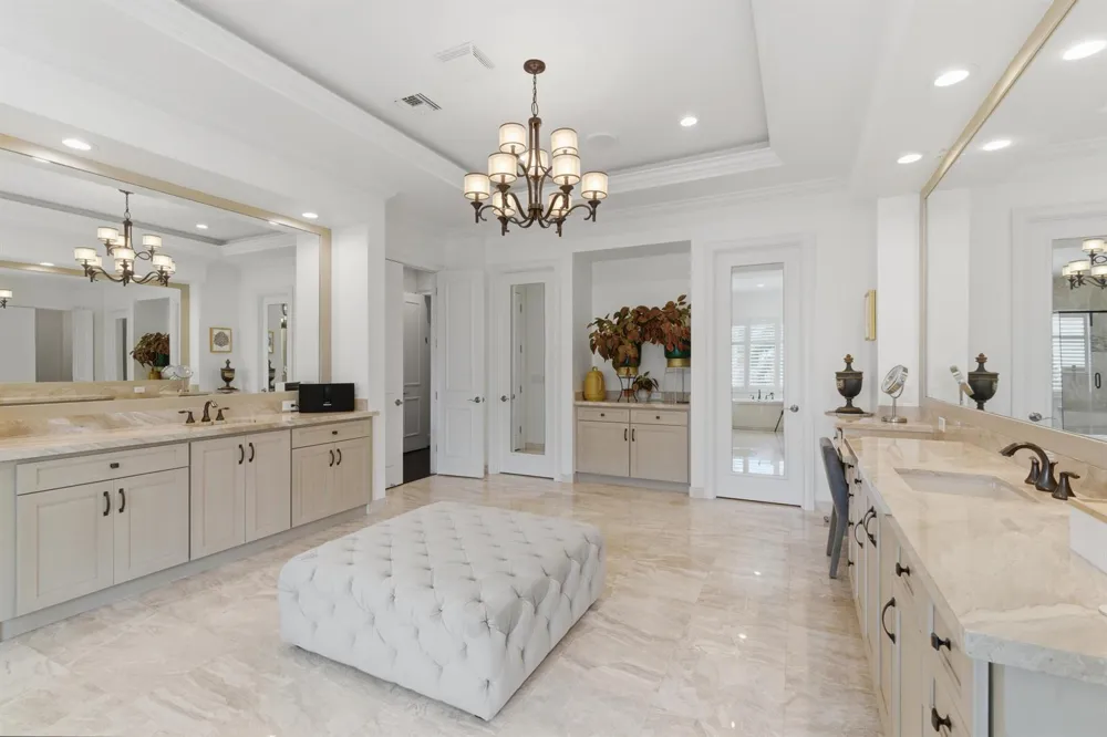 16907 Crown Bridge Drive Delray Beach, FL 33446