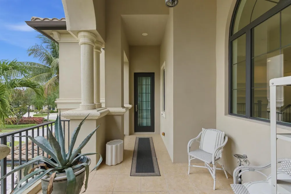 16907 Crown Bridge Drive Delray Beach, FL 33446