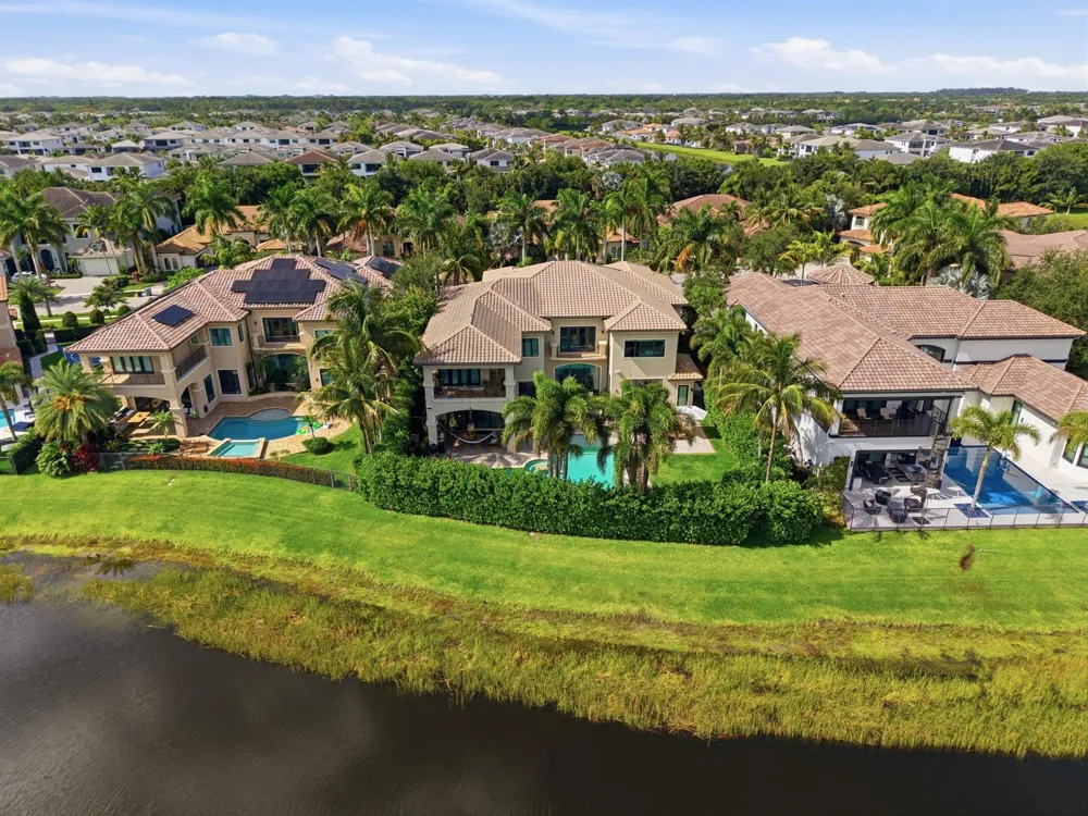 16907 Crown Bridge Drive Delray Beach, FL 33446