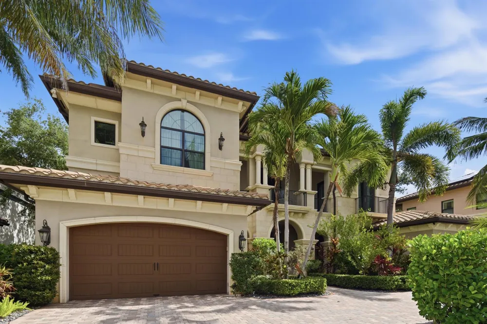 16907 Crown Bridge Drive Delray Beach, FL 33446