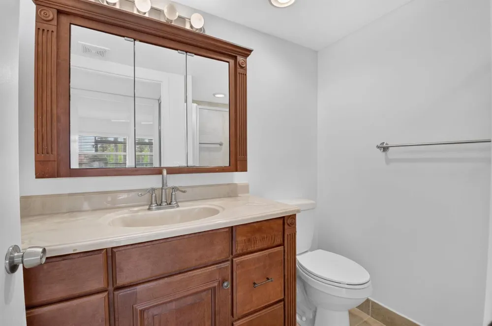 200 Normandy E #200 Delray Beach, FL 33484