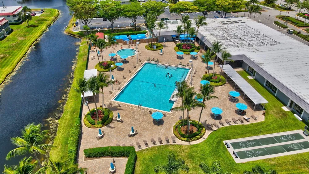200 Normandy E #200 Delray Beach, FL 33484