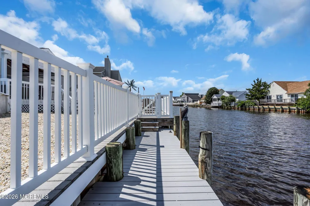 184 Catherine Lane Manahawkin, NJ 08050