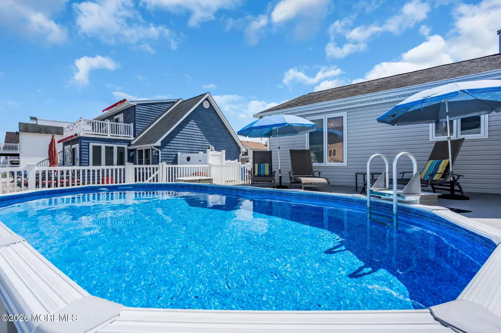 184 Catherine Lane Manahawkin, NJ 08050