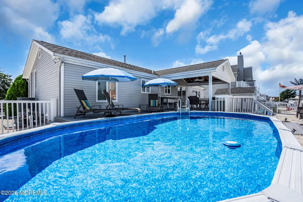 184 Catherine Lane Manahawkin, NJ 08050