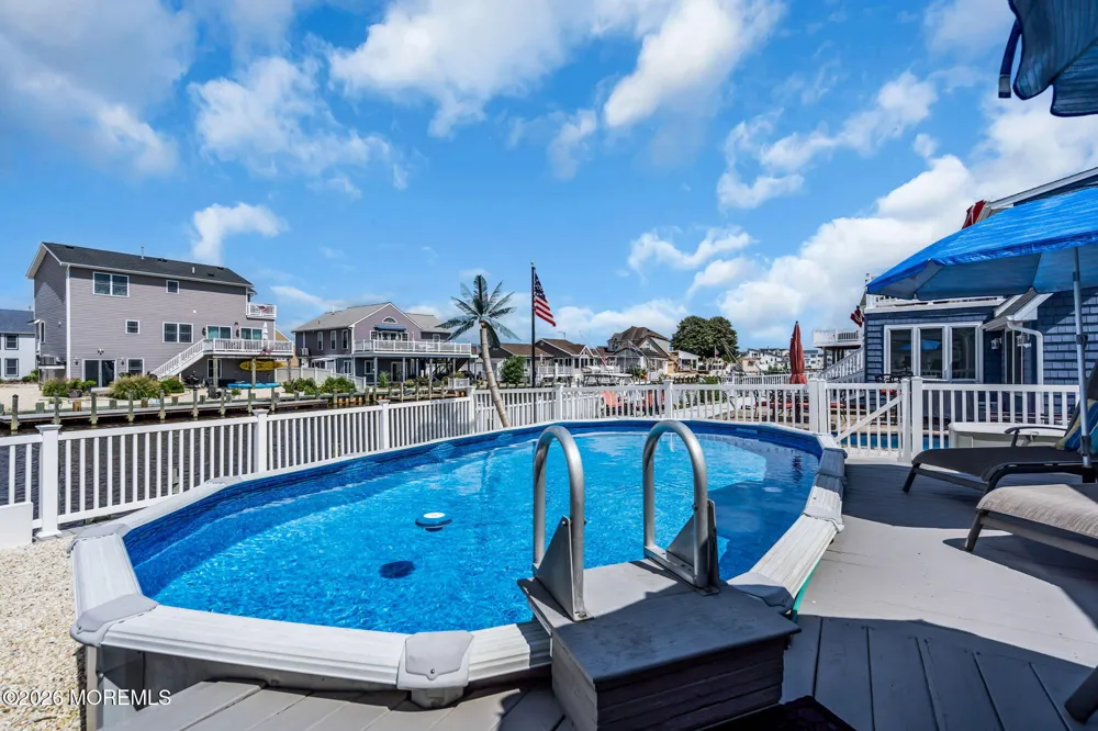 184 Catherine Lane Manahawkin, NJ 08050
