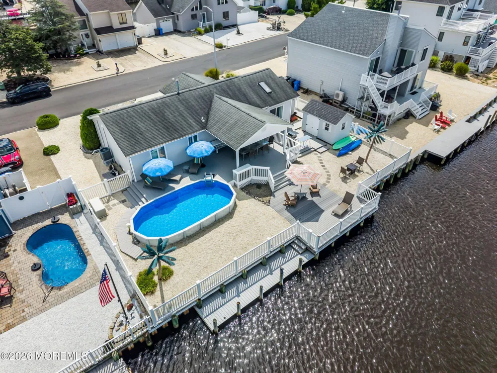 184 Catherine Lane Manahawkin, NJ 08050