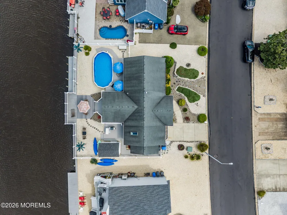 184 Catherine Lane Manahawkin, NJ 08050