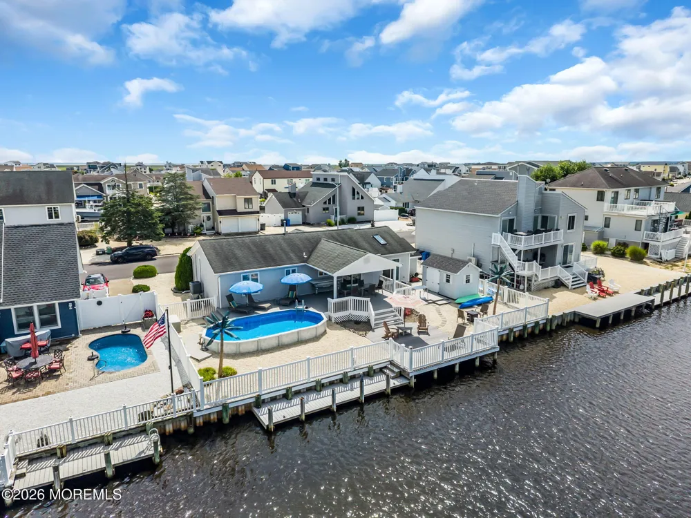 184 Catherine Lane Manahawkin, NJ 08050