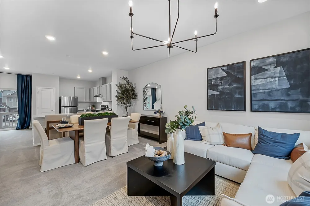 34155 Pinnacle Peak Avenue SE Black Diamond, WA 98010