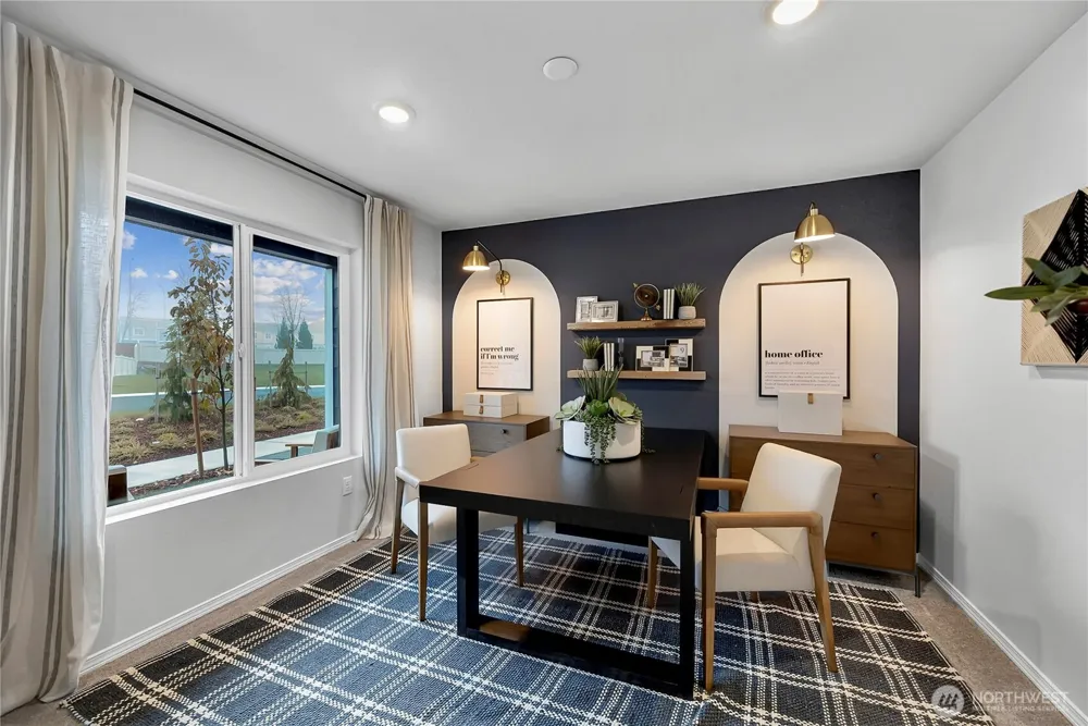 34155 Pinnacle Peak Avenue SE Black Diamond, WA 98010