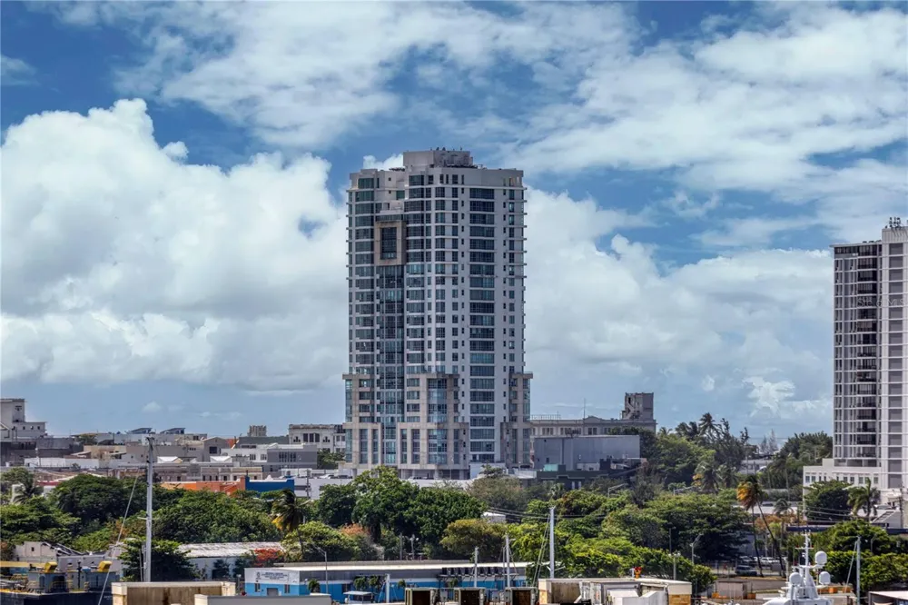 404 AVE. DE LA CONSTITUCION #1406 San Juan, PR 00901