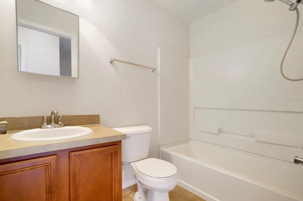 2453 EDGEWATER FALLS DRIVE Brandon, FL 33511