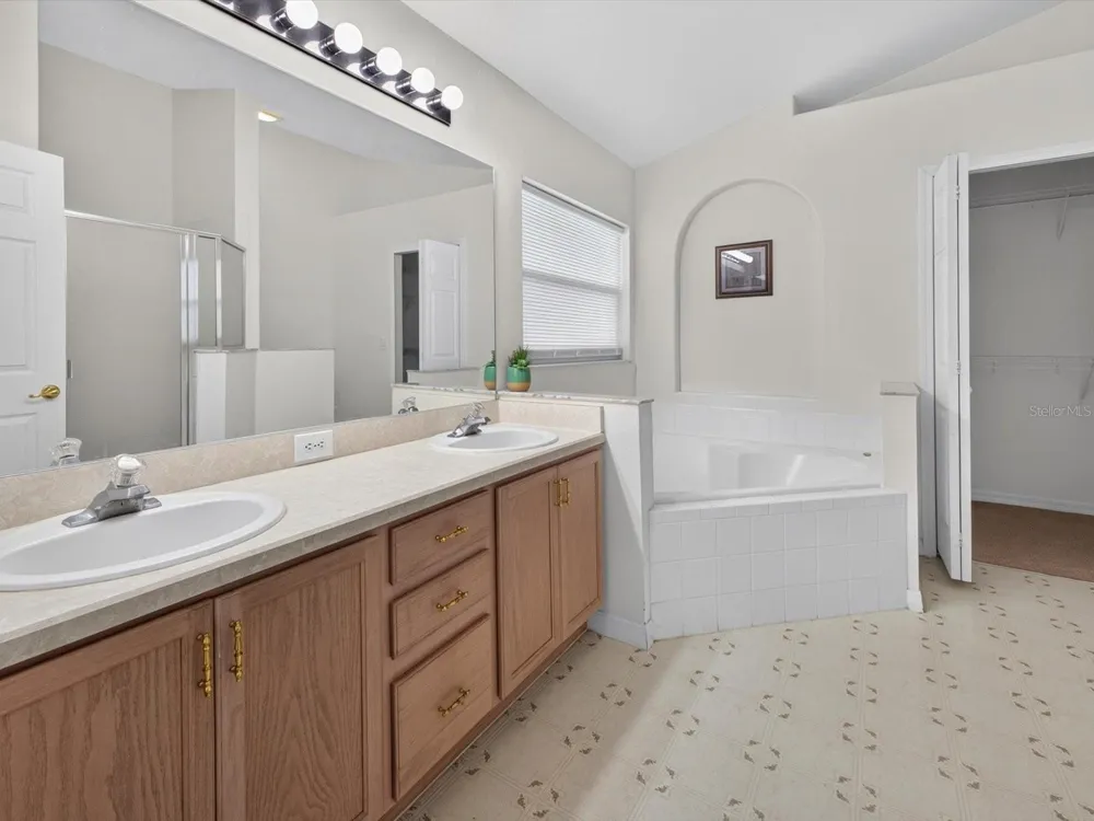 8014 SPRING CREEK DRIVE Kissimmee, FL 34747