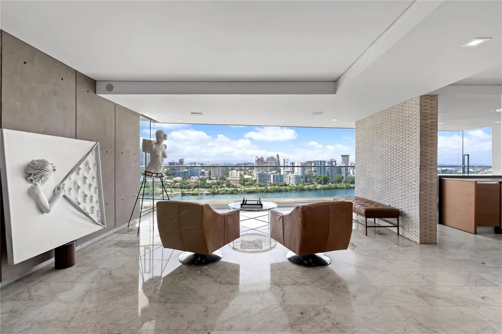 888 ASHFORD AVENUE CONDO. ASHFORD LAGOON PLAZA CONDADO #16 San Juan, PR 00907