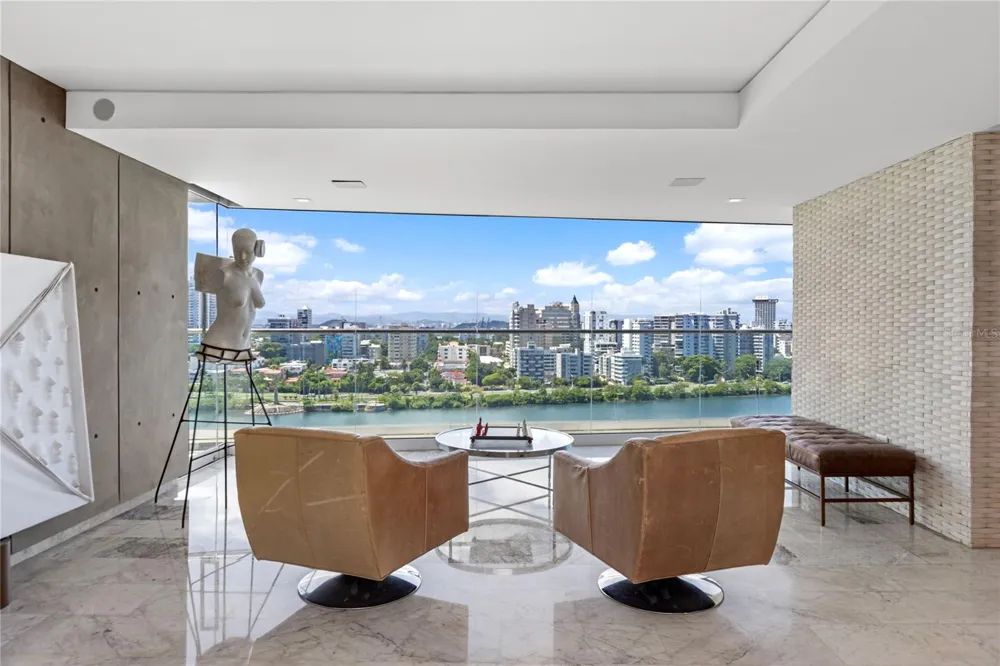 888 ASHFORD AVENUE CONDO. ASHFORD LAGOON PLAZA CONDADO #16 San Juan, PR 00907