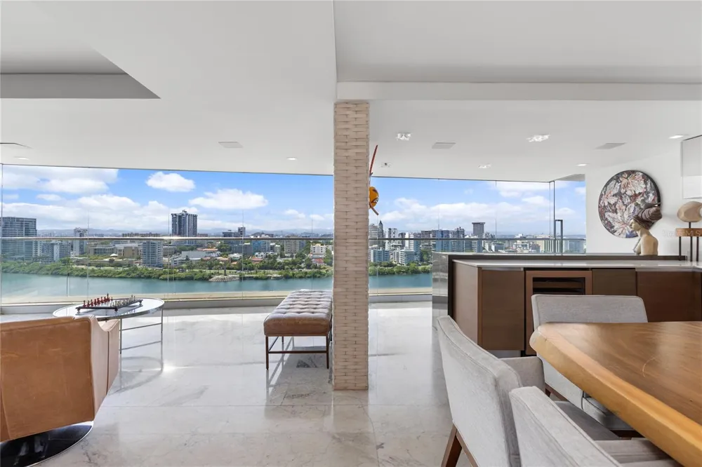 888 ASHFORD AVENUE CONDO. ASHFORD LAGOON PLAZA CONDADO #16 San Juan, PR 00907