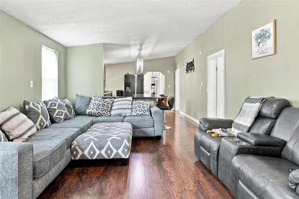 485 Bridgestone Court Lockhart, TX 78644