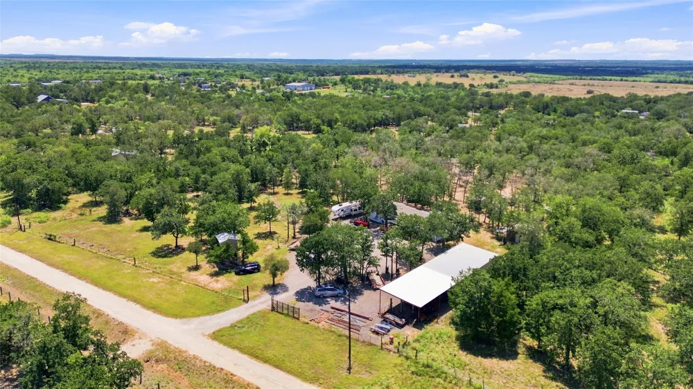 485 Bridgestone Court Lockhart, TX 78644
