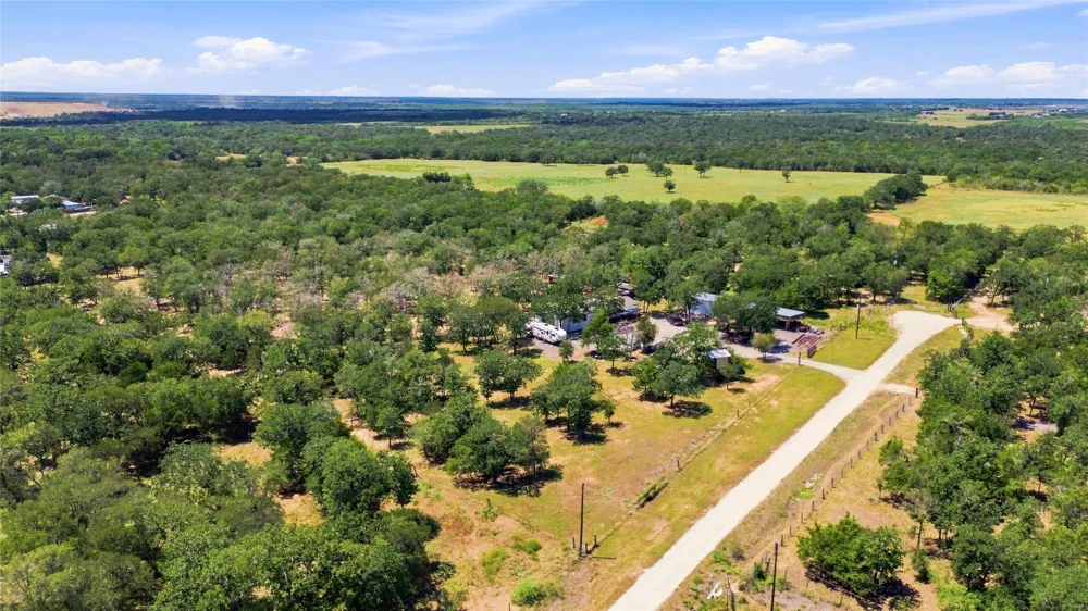 485 Bridgestone Court Lockhart, TX 78644