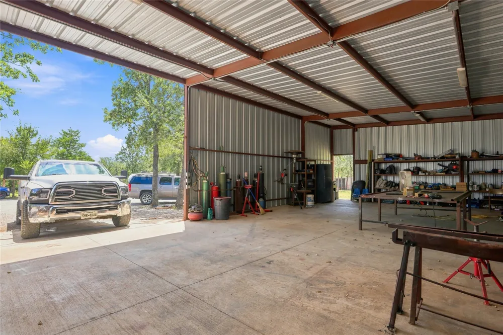 485 Bridgestone Court Lockhart, TX 78644