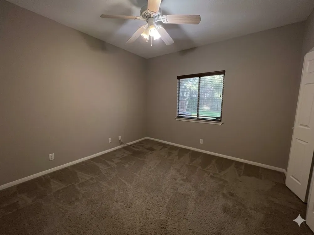903 Oakwood Drive Leander, TX 78641